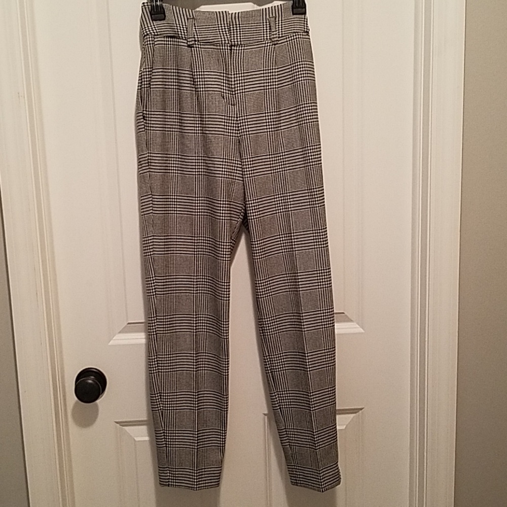 EXPRESS Ankle High Rise Pant